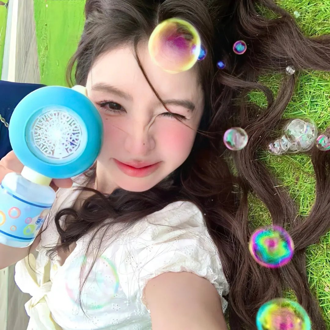 某天初恋闯进来